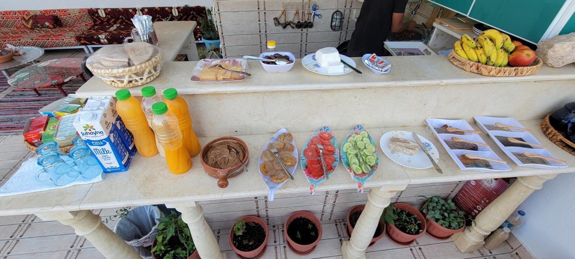 Pyramids Temple Guest House Kafrat al Jabal Exterior photo