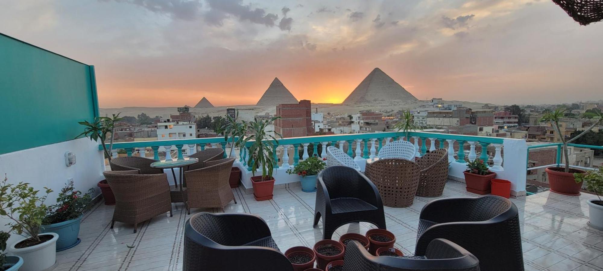 Pyramids Temple Guest House Kafrat al Jabal Exterior photo